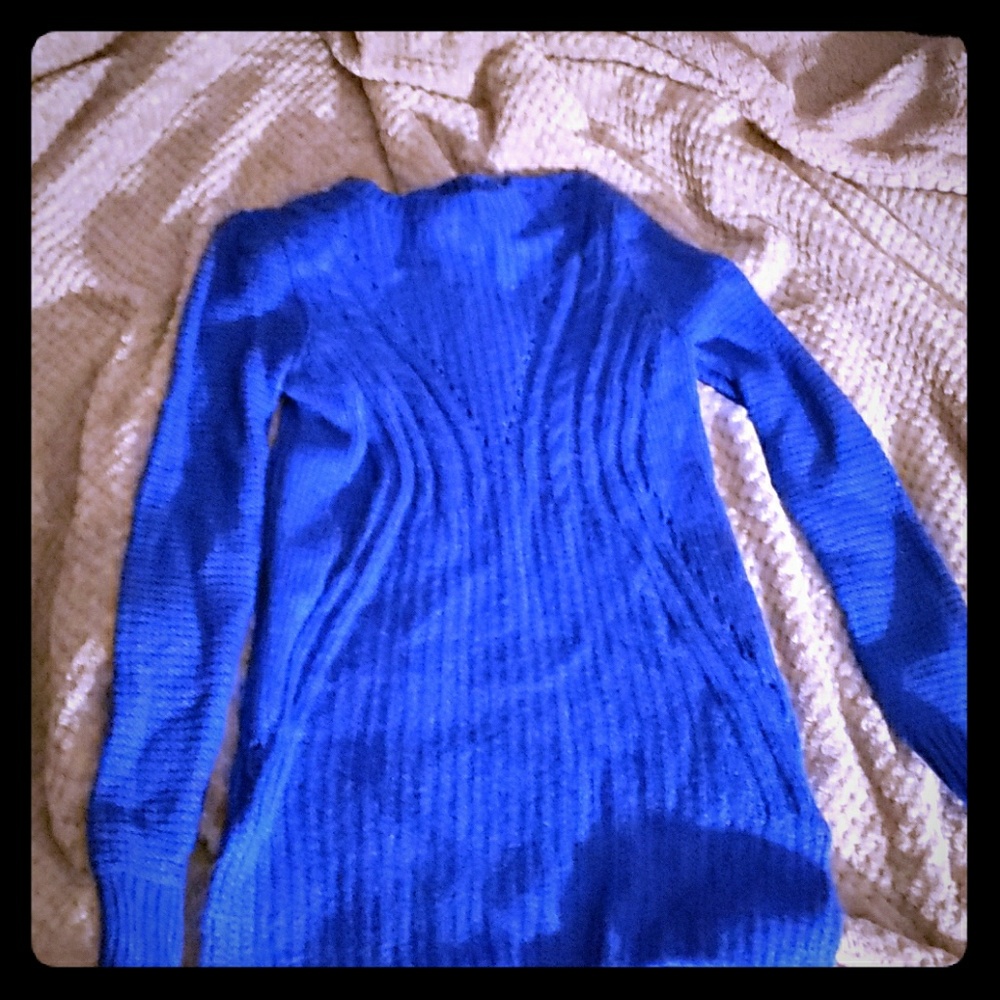 Blue cozy top